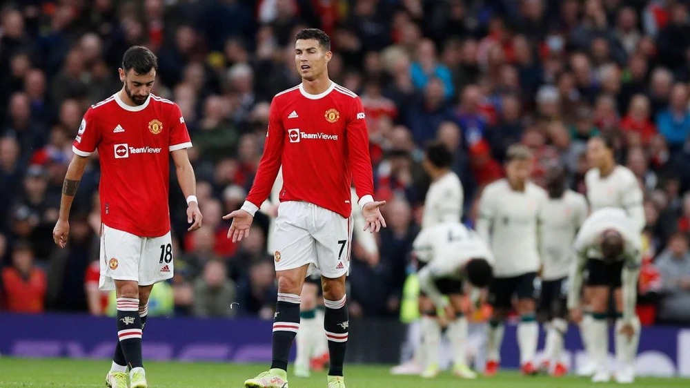 Manchester United thảm bại ngay trên sân nhà. (Nguồn: Getty Images)