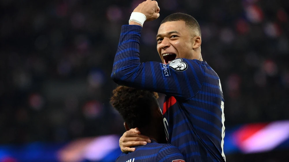 Mbappe tỏa sáng giúp Pháp giành vé dự World Cup 2022. (Nguồn: Getty Images)