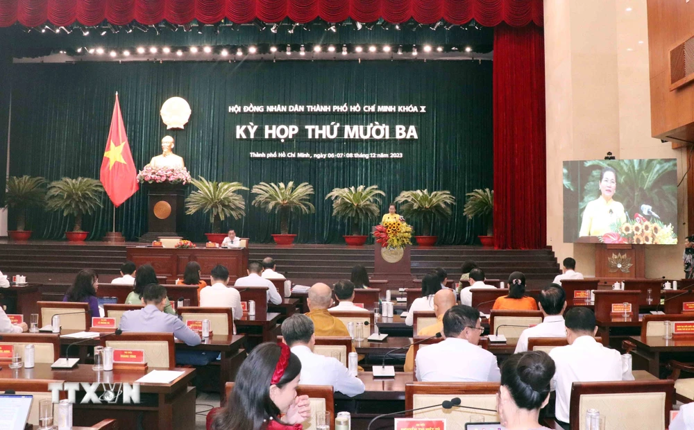 Bế mạc Kỳ họp thứ 13 Hội đồng Nhân dân Thành phố Hồ Chí Minh khóa X. (Ảnh: Xuân Khu/TTXVN)