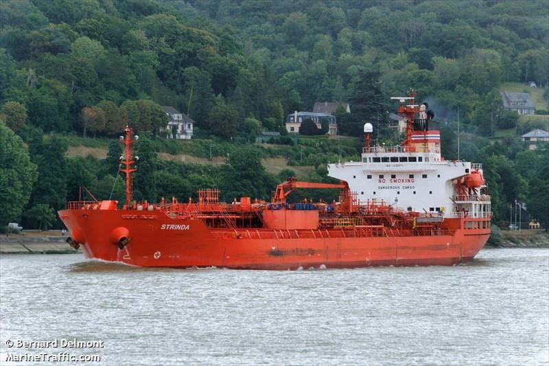 Tàu chở dầu Strinda của Na Uy. 