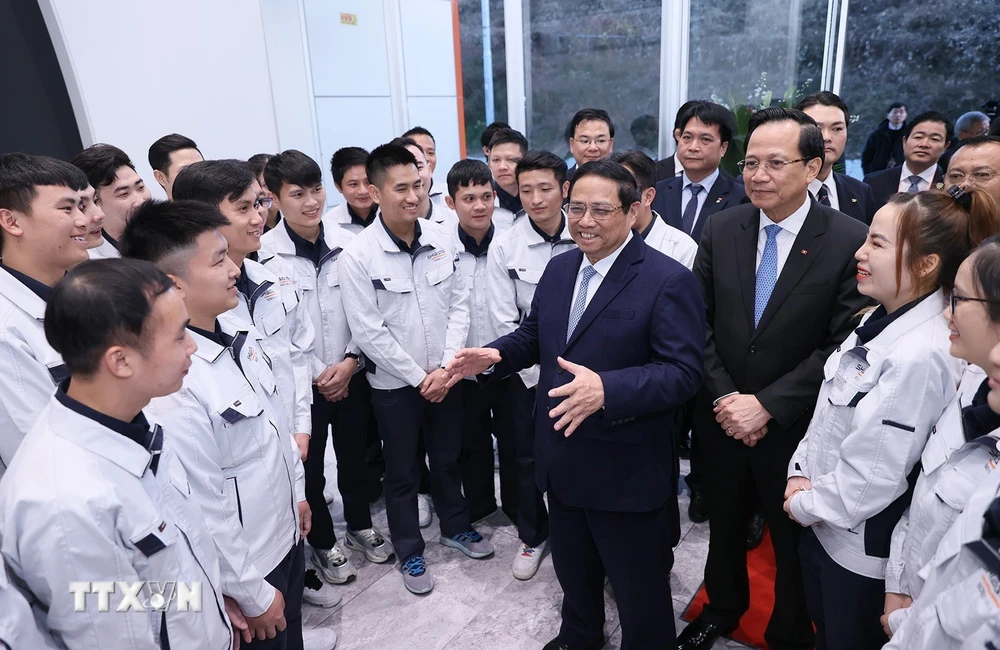 Thủ tướng Phạm Minh Chính thăm Công ty Cổ phần Shibata Gousei của Nhật Bản
