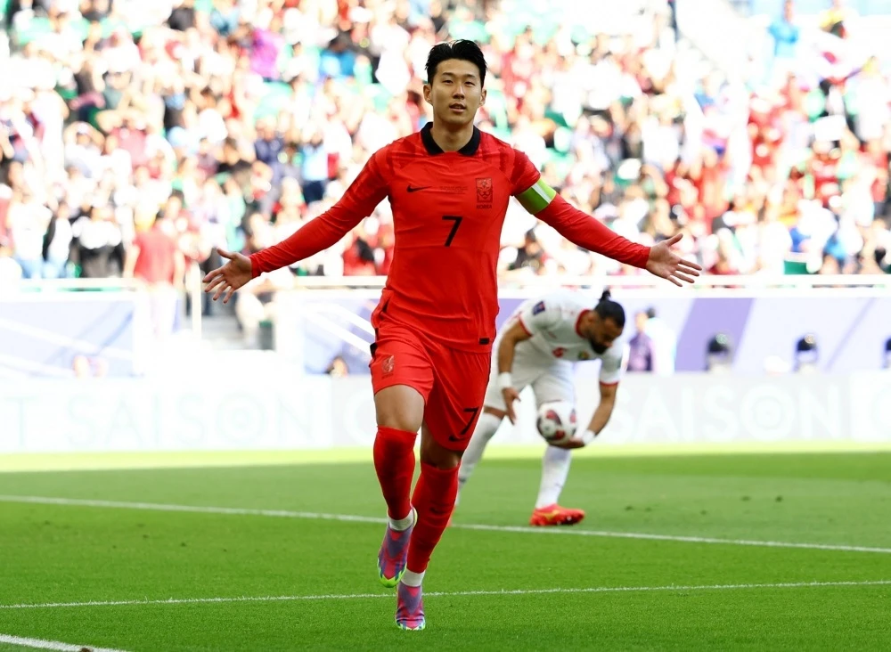 Son Heung-min ghi bàn nhưng Hàn Quốc chỉ giành được kết quả hòa. (Nguồn: Reuters)