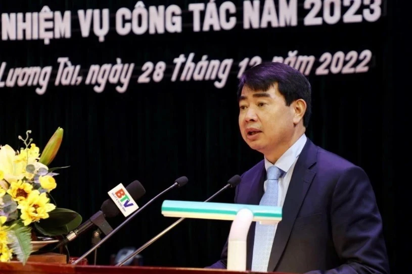 Cơ quan Cảnh sát Điều tra Công an tỉnh Bắc Ninh vừa ra Quyết định khởi tố Lê Tuấn Hồng, nguyên Bí thư Huyện ủy Lương Tài.