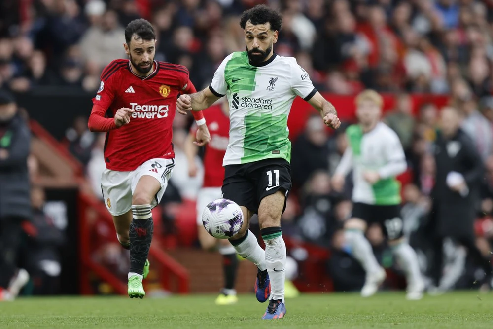 Liverpool chia điểm với M.U, đánh mất ngôi đầu Premier League. (Nguồn: Getty Images)