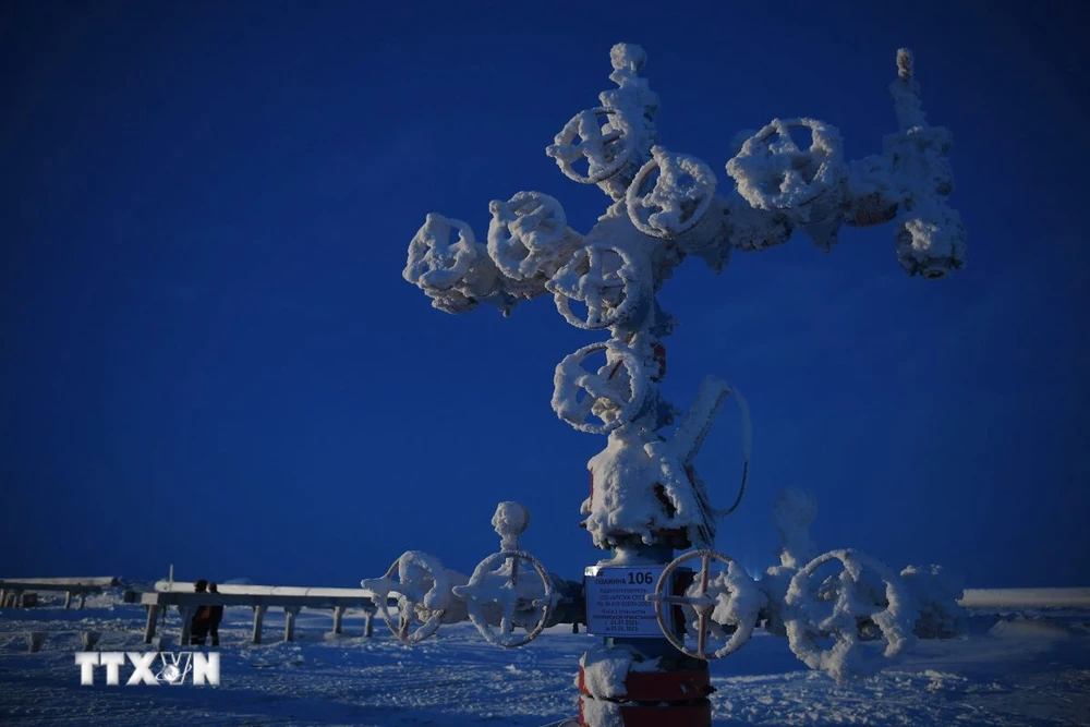 Thiết bị tại giếng khí đốt Utrenneye, nguồn cung khí đốt hóa lỏng cho dự án Novatek của Nga trên bán đảo Gydan thuộc vùng biển Kara ở Bắc cực. (Ảnh: AFP/TTXVN)
