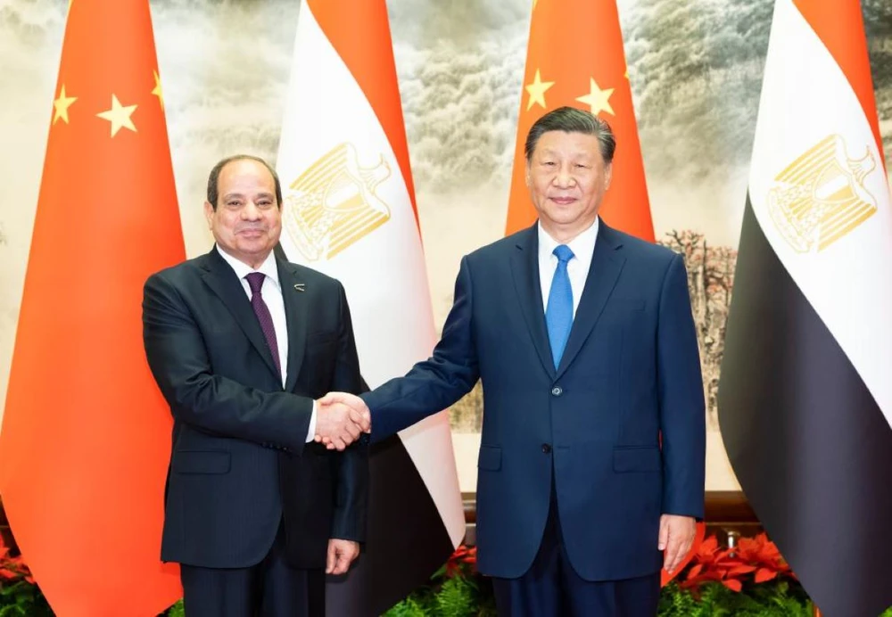 Tổng thống Ai Cập Abdel-Fattah El-Sisi và Chủ tịch Trung Quốc Tập Cận Bình. (Nguồn: Xinhua)