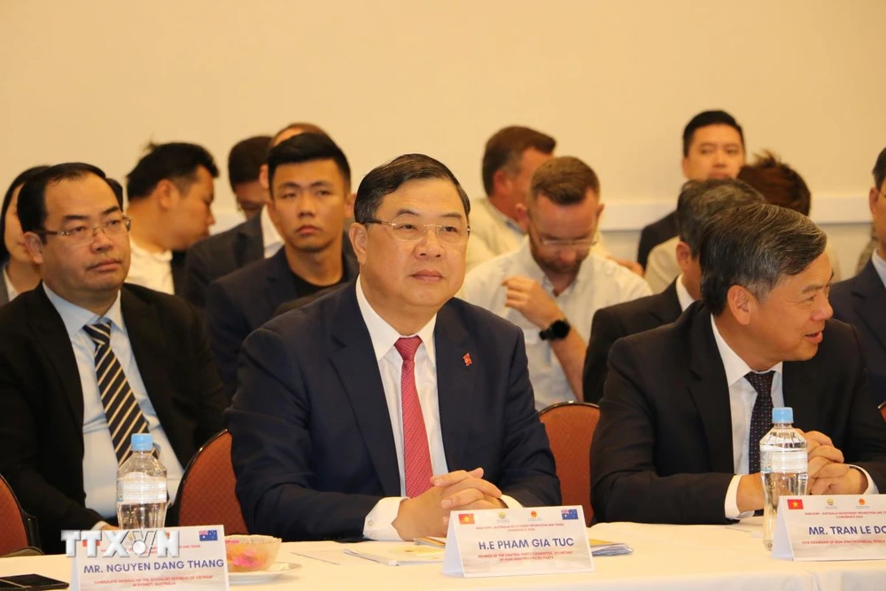 Đoàn đại biểu tỉnh Nam Định tại Hội thảo xúc tiến thương mại và đầu tư giữa tỉnh Nam Định với các đối tác Australia. (Ảnh: Thanh Tú/TTXVN)