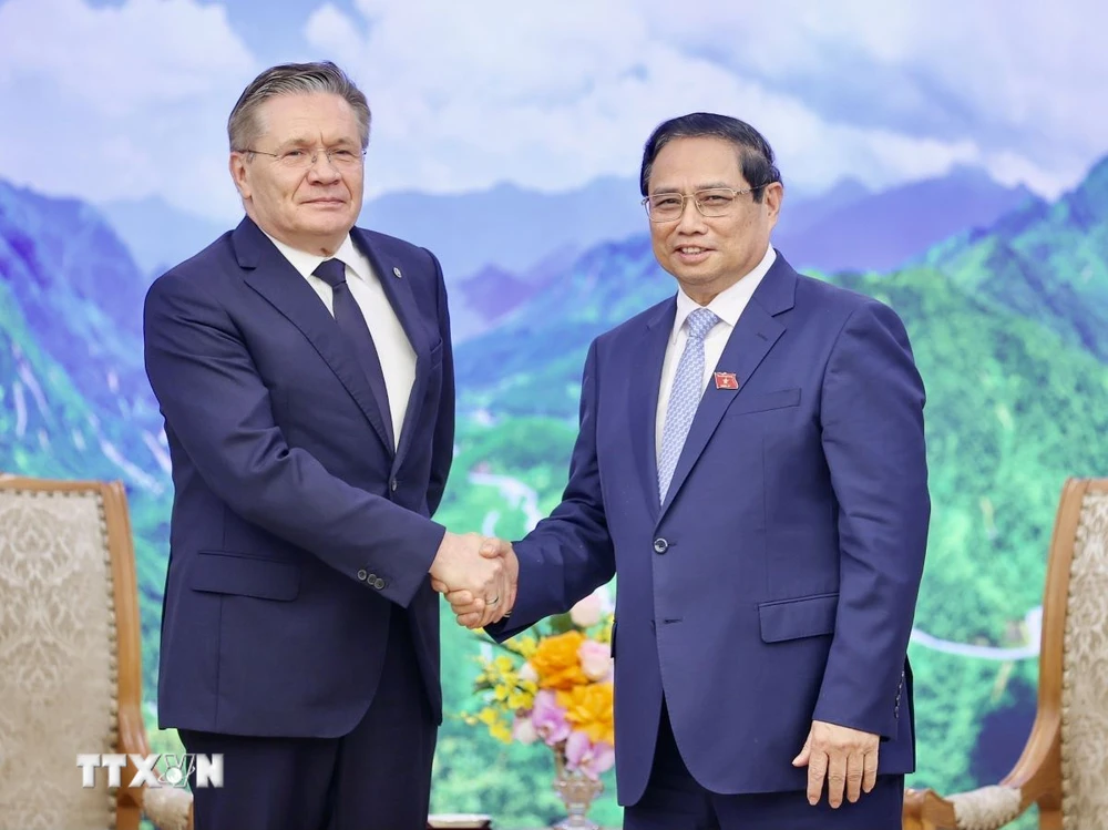 Thủ tướng Phạm Minh Chính tiếp Tổng Giám đốc Tập đoàn năng lượng hạt nhân Rosatom, ông Alexey Likhachev. (Ảnh: Dương Giang/TTXVN)