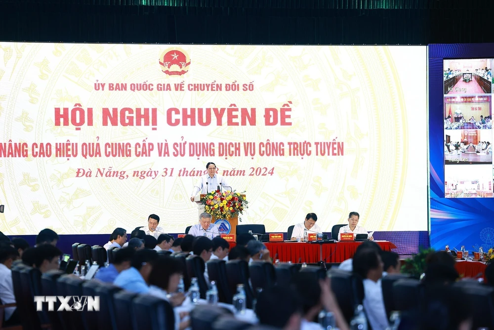 Thủ tướng chủ trì hội nghị chuyên đề nâng cao hiệu quả dịch vụ công trực tuyến