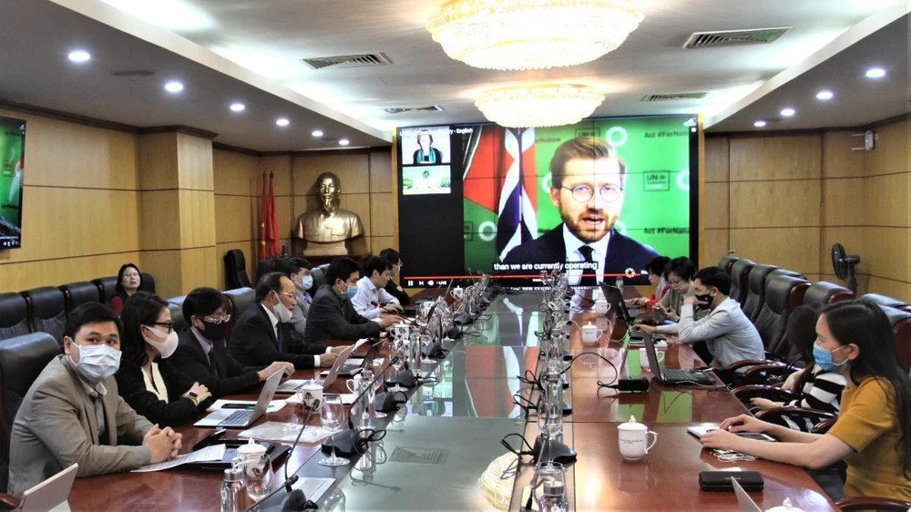Đoàn Việt Nam tham dự phiên họp lần thứ 5 của Hội đồng Môi trường Liên hợp quốc theo hình thức trực tuyến. (Nguồn: Tổng cục Môi trường)