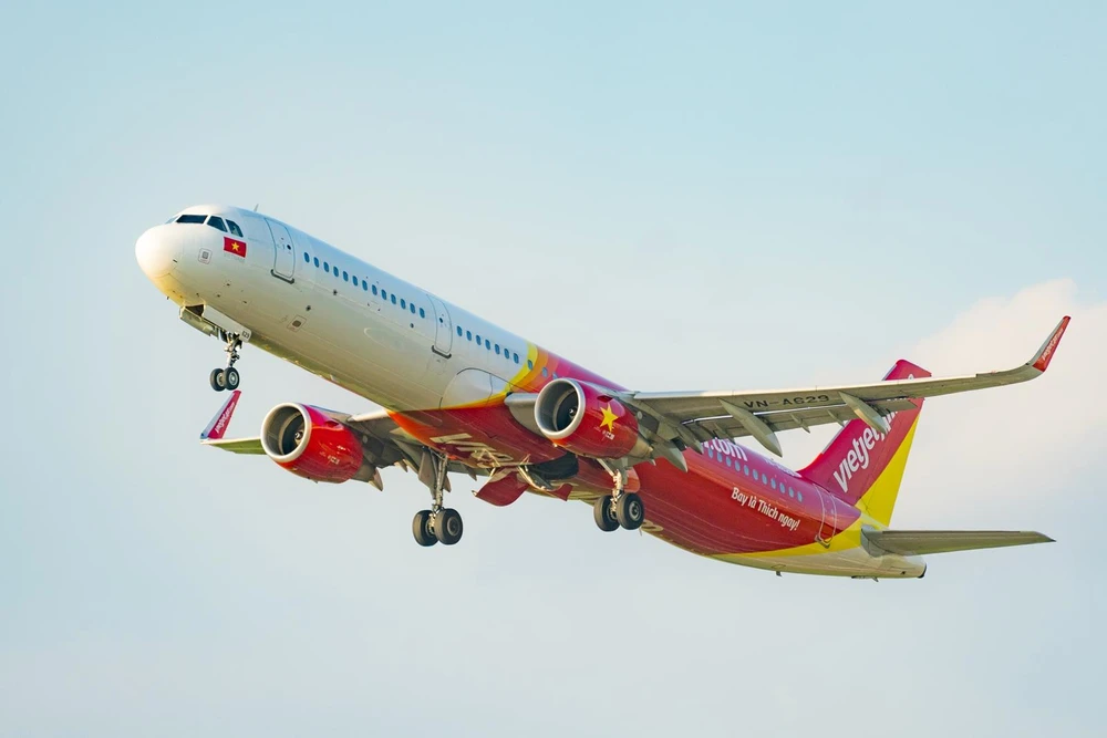 Vietjet mở bán 3 triệu vé máy bay giá rẻ đến các đường bay nội địa của hãng khai thác. (Ảnh: CTV/Vietnam+)