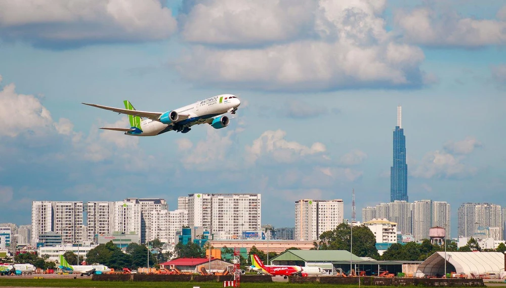 Bamboo Airways sẽ mở rộng thêm đội tàu bay và đường bay mới trong thời gian tới. (Ảnh: CTV/Vietnam+)