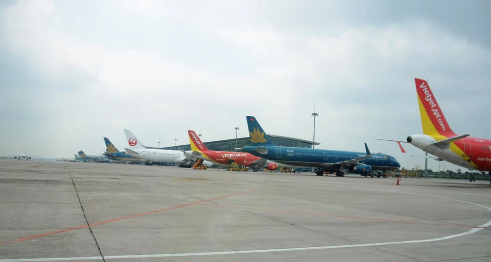 Các hãng hàng không đang nỗ lực mở lại đường bay quốc tế sau thời gian tạm dừng vì ảnh hưởng của dịch COVID-19. (Ảnh: Việt Hùng/Vietnam+)