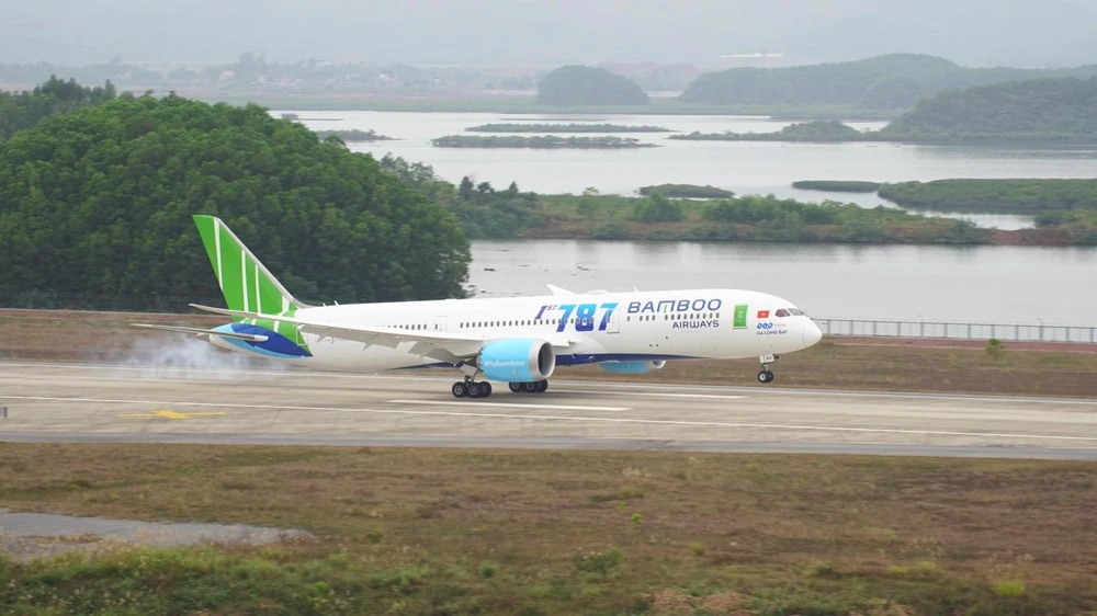 Bamboo Airways đang vận hành gần 30 máy bay với nhiều chiếc hiện đại. (Ảnh: CTV/Vietnam+)