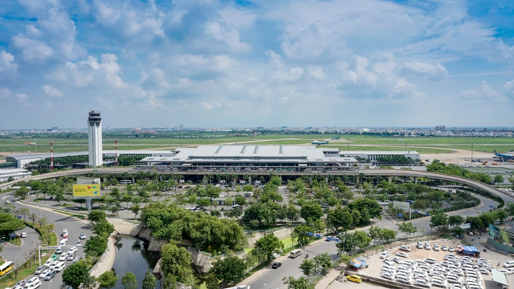 Toàn cảnh Cảng hàng không quốc tế Tân Sơn Nhất. (Ảnh: CTV/Vietnam+)