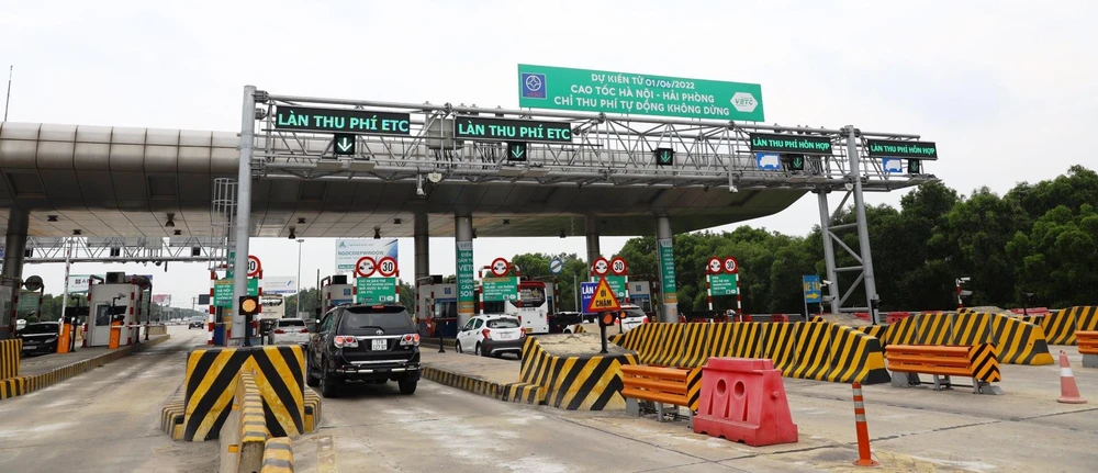 Từ ngày 1/6, cao tốc Hà Nội-Hải Phòng sẽ chỉ tiến hành thu phí tự động không dừng. (Ảnh: Việt Hùng/Vietnam+)