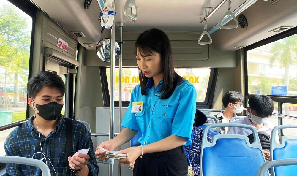 Hà Nội đề xuất điều chỉnh giá vé xe buýt vào thời điểm đầu năm 2024. (Ảnh: Việt Hùng/Vietnam+)