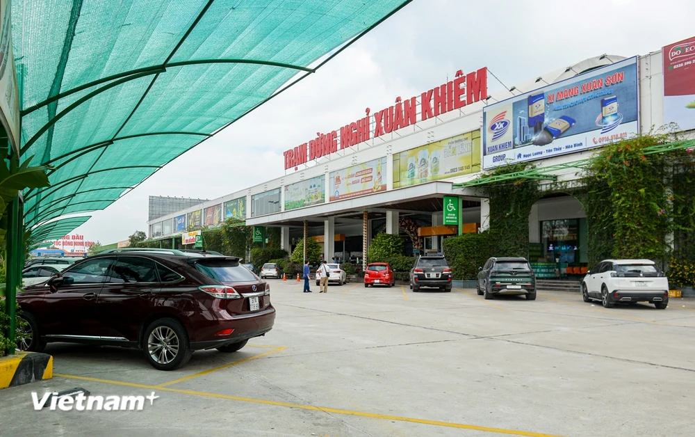 Một trạm dừng nghỉ trên tuyến Cao tốc Cao Bồ-Mai Sơn đã được đầu tư đưa vào vận hành, khai thác. (Ảnh: Việt Hùng/Vietnam+)