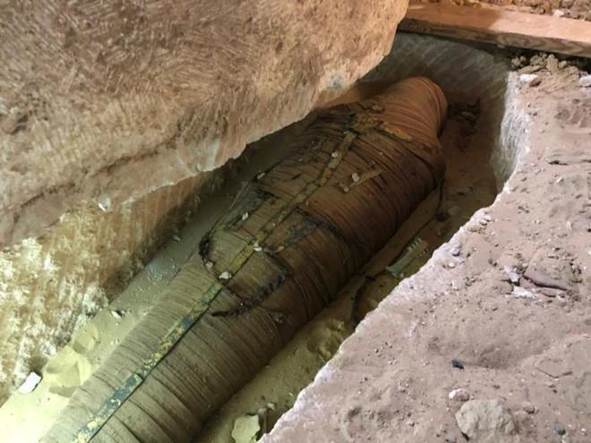 Video] Ai Cập truyền hình trực tiếp mở quách chứa xác ướp 2.500 năm | Vietnam+ (VietnamPlus)