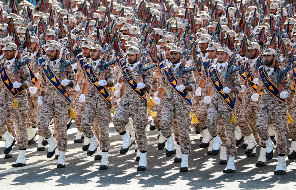 Lực lượng Vệ binh Cách mạng Hồi giáo Iran (IRGC) tại lễ duyệt binh ở Tehran ngày 22/9/2018. (Ảnh: AFP/TTXVN) 