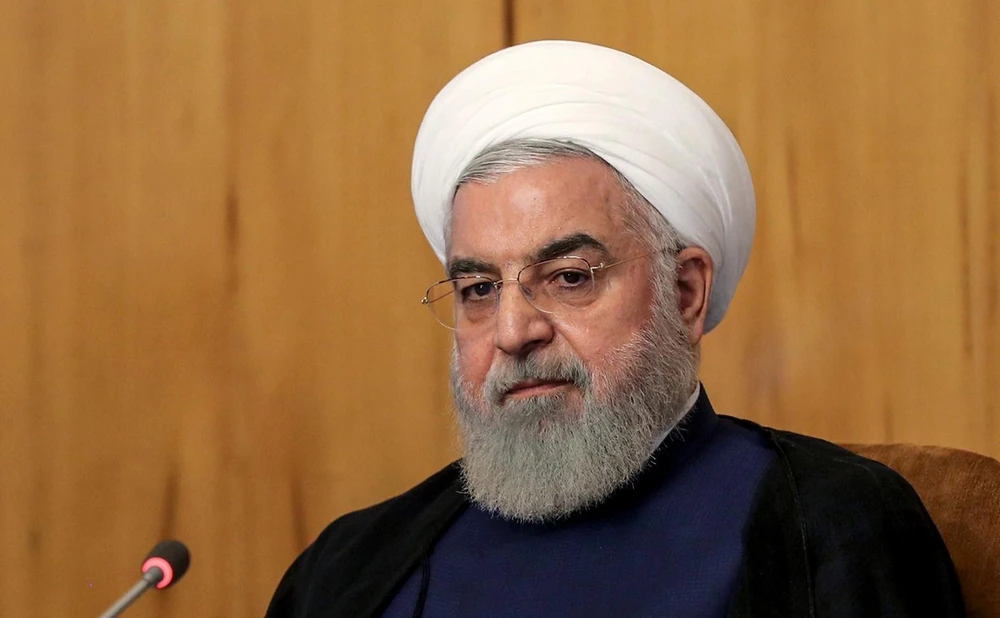 Tổng thống Iran Hassan Rouhani chủ trì cuộc họp nội các tại Tehran ngày 24/7/2019. (Ảnh: AFP/TTXVN)