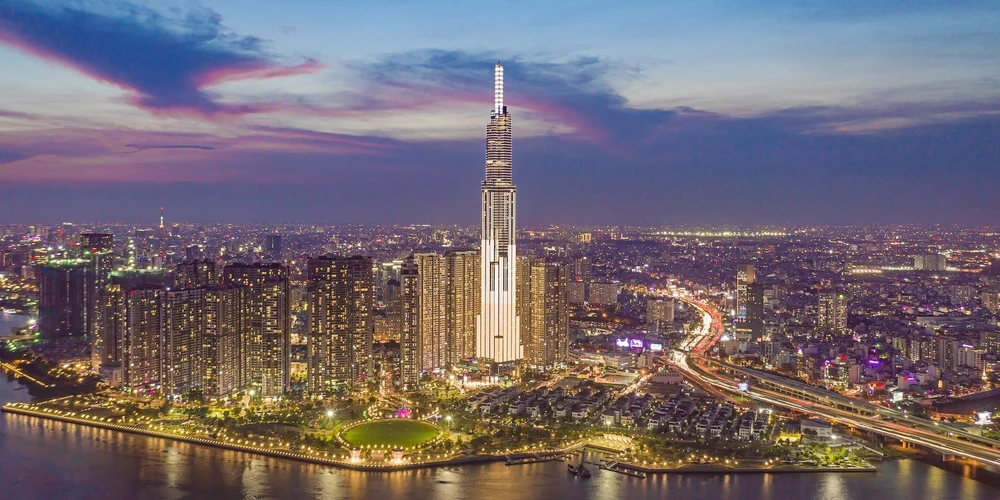 Toàn cảnh tòa nhà Landmark 81 tại Thành phố Hồ Chí Minh, biểu tượng cho sự phát triển năng động của Việt Nam. (Ảnh: TTXVN)