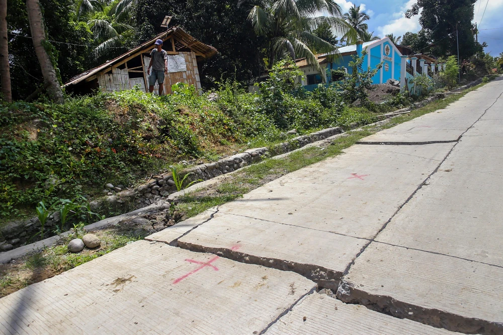 Ngày 17/10/2019, tỉnh Davao del Sur thuộc đảo Mindanao, miền Nam Philippines cũng hứng chịu trận động đất 6,4 độ. (Ảnh: AFP/TTXVN)