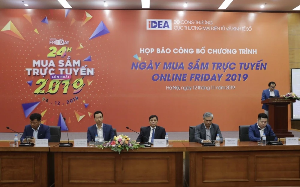 Họp báo Ngày mua sắm trực tuyến “Online Friday” 2019. (Ảnh: Trần Việt/TTXVN)