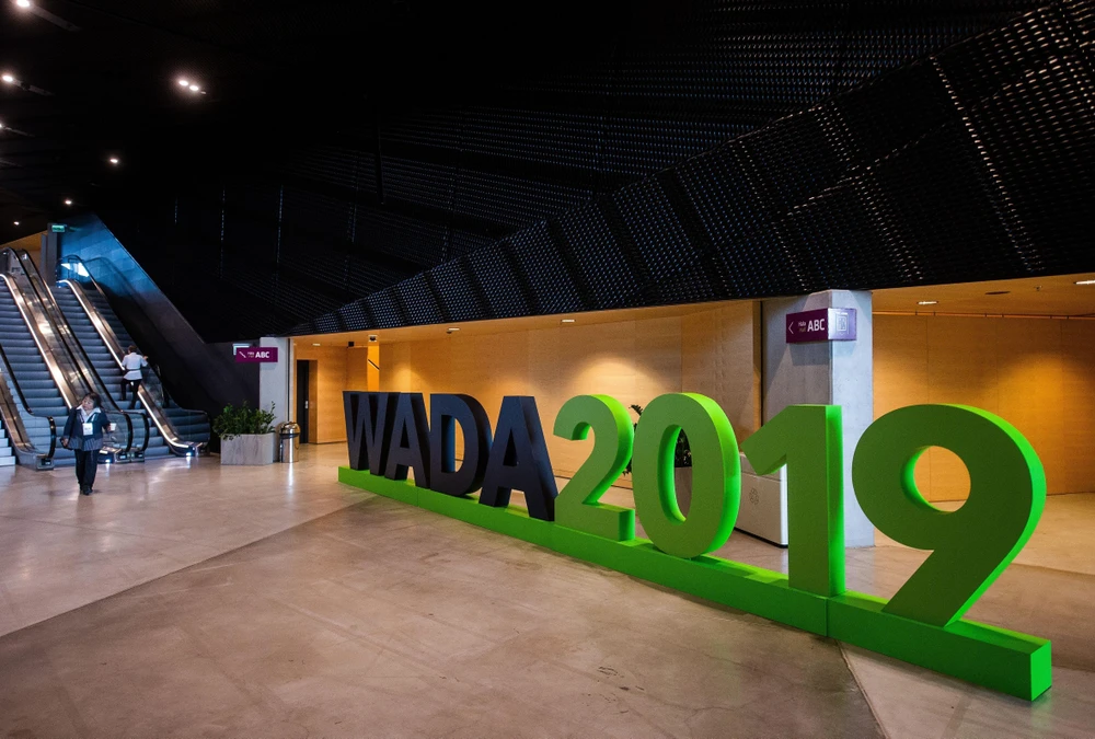 Biểu tượng Cơ quan phòng chống doping thế giới (WADA) tại Katowice, Ba Lan. (Ảnh: AFP/TTXVN)