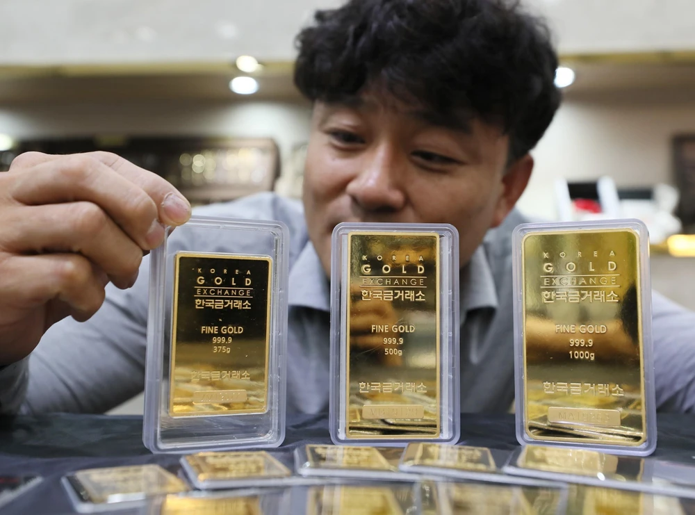 Vàng miếng được trưng bày tại một sàn giao dịch ở Seoul ngày 7/6/2019. (Ảnh: Yonhap/TTXVN)