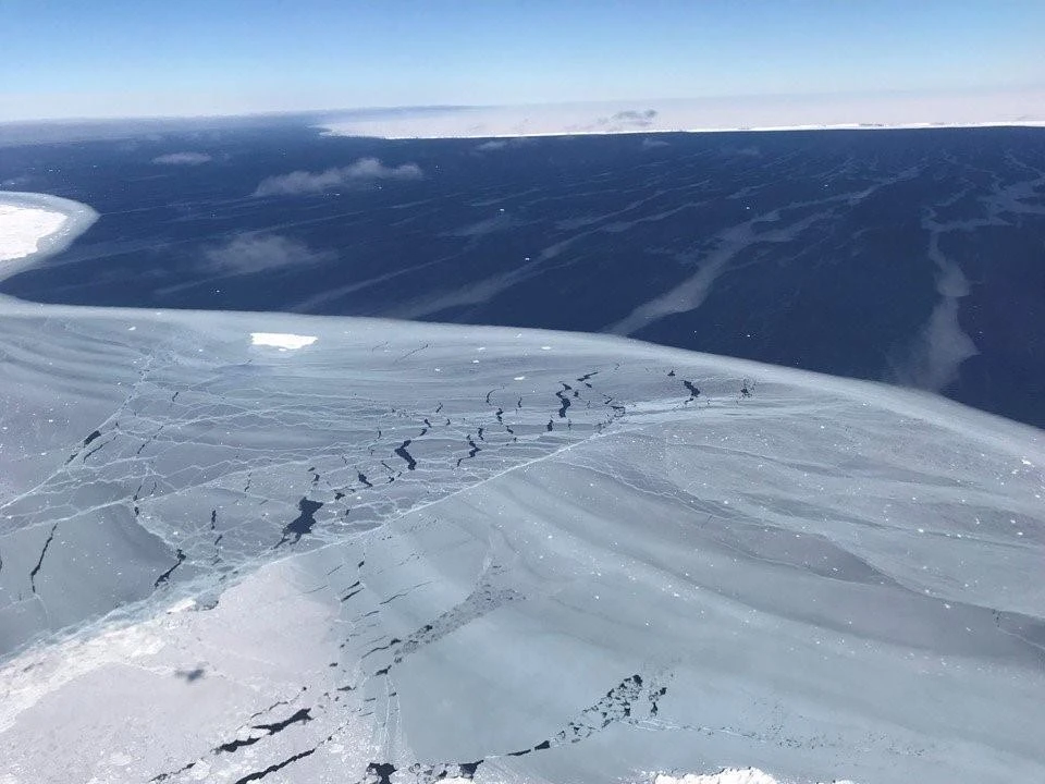 Băng tại Nam Cực. (Ảnh: AFP/ TTXVN)