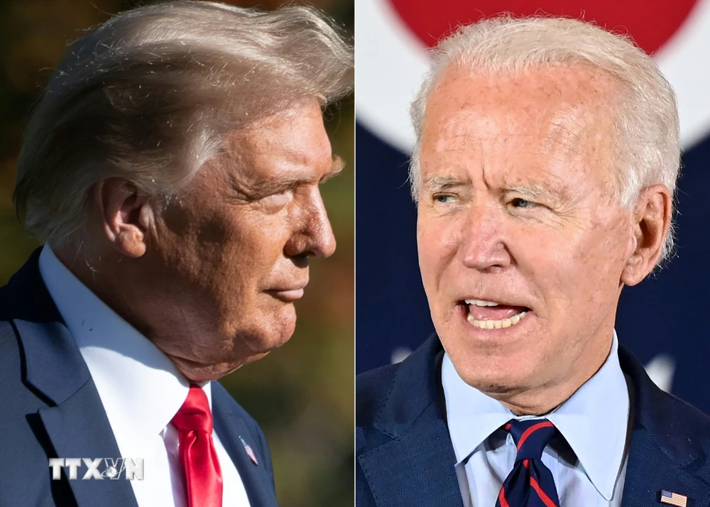 Tổng thống Mỹ Donald Trump (trái) và ứng cử viên Tổng thống của đảng Dân chủ Joe Biden (phải) trong phiên hỏi - đáp riêng rẽ với cử tri tại các bang Florida và Pennsylvania ngày 15/10/2020. (Ảnh: AFP/TTXVN)