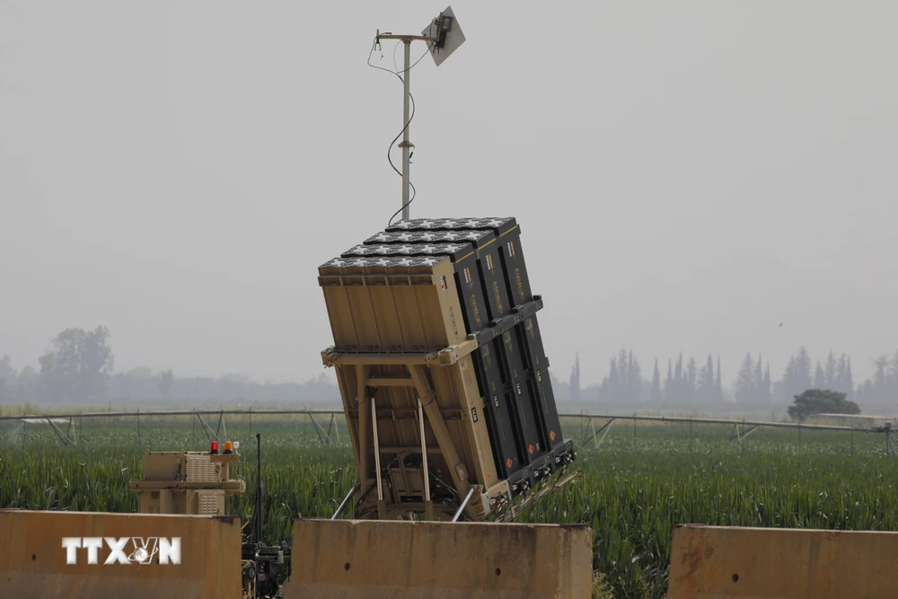 Hệ thống phòng thủ tên lửa Vòm Sắt được triển khai ở Thung lũng Hula, miền Bắc Israel ngày 27/7/2020. (Ảnh: AFP/TTXVN)