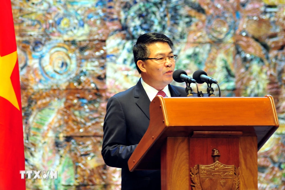Bí thư Đảng ủy nước, Đại sứ Việt Nam tại Cuba Lê Thanh Tùng. (Ảnh: Vũ Lê Hà/TTXVN)