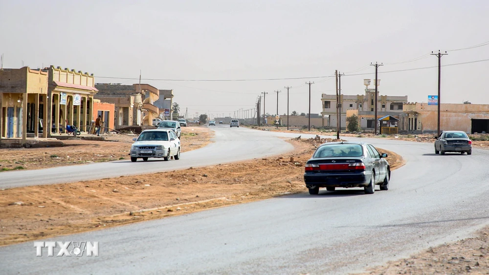 Một tuyến phố ở Misrata, Libya ngày 12/12/2020. (Ảnh: AFP/TTXVN)