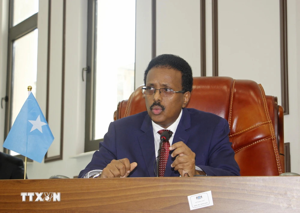 Tổng thống Mohamed Abdullahi tại cuộc họp ở Mogadishu, Somalia. (Ảnh: THX/TTXVN)
