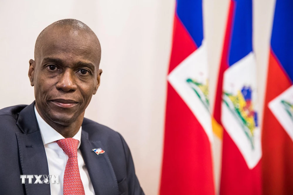 Cố Tổng thống Haiti Jovenel Moise trả lời phỏng vấn báo chí tại Port-au-Prince, ngày 22/10/2019. (Ảnh: AFP/TTXVN)
