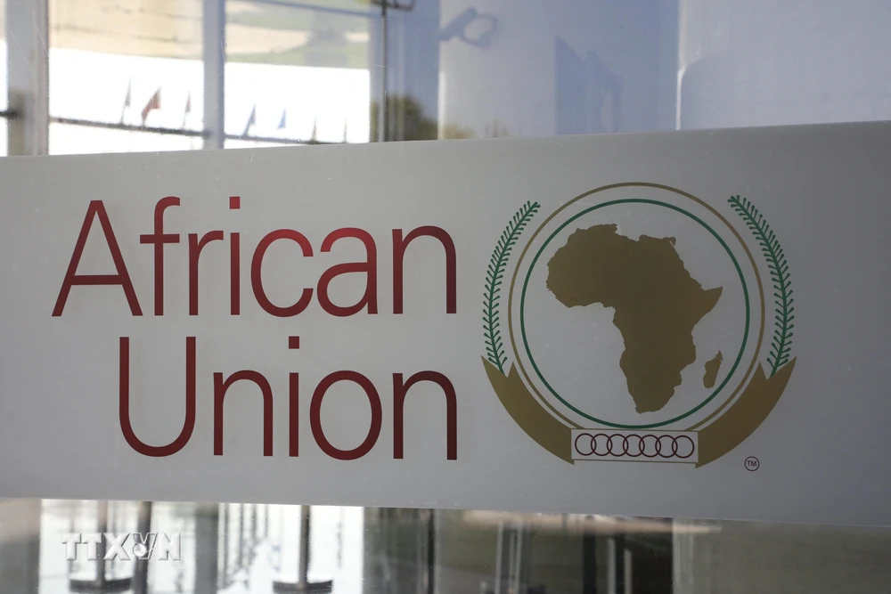 Biểu tượng Liên minh châu Phi (AU) tại trụ sở ở Addis Ababa, Ethiopia. (Ảnh: AFP/TTXVN)