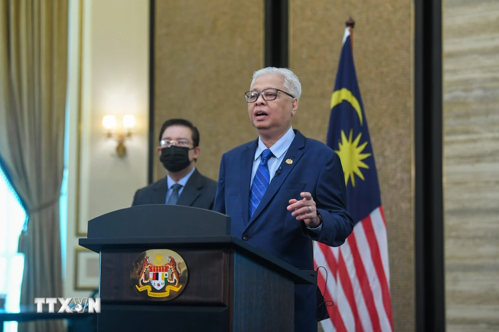 Thủ tướng Malaysia Ismail Sabri Yaakob phát biểu tại cuộc họp nội các ở Putrajaya, Malaysia. (Ảnh: THX/TTXVN)