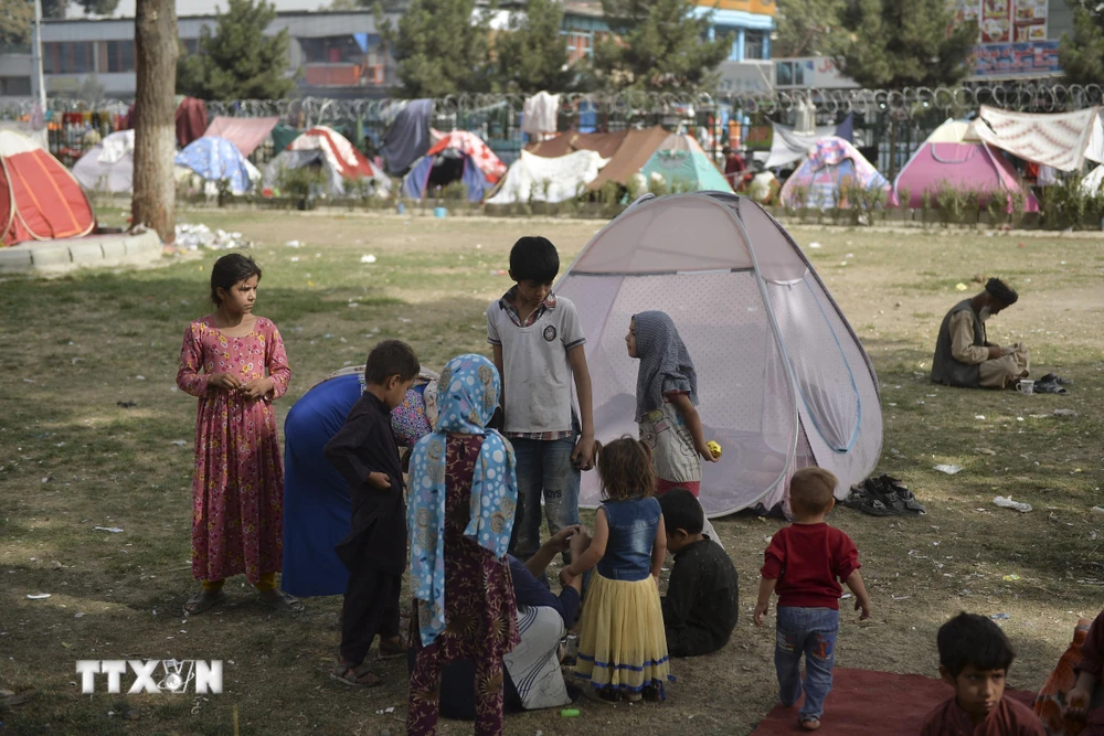 Người tị nạn dựng lều tạm tại Kabul, Afghanistan ngày 11/9/2021. (Ảnh: THX/TTXVN)