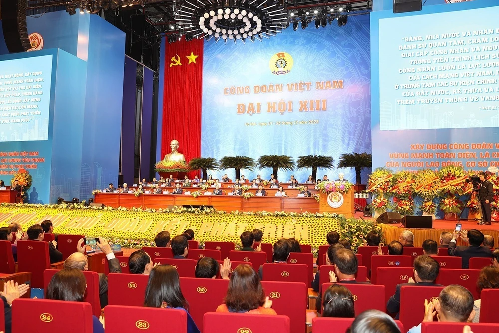 Tổng Bí thư Nguyễn Phú Trọng đến dự và phát biểu chỉ đạo Đại hội XIII Công đoàn Việt Nam nhiệm kỳ 2023-2028. (Ảnh: Trí Dũng/TTXVN)