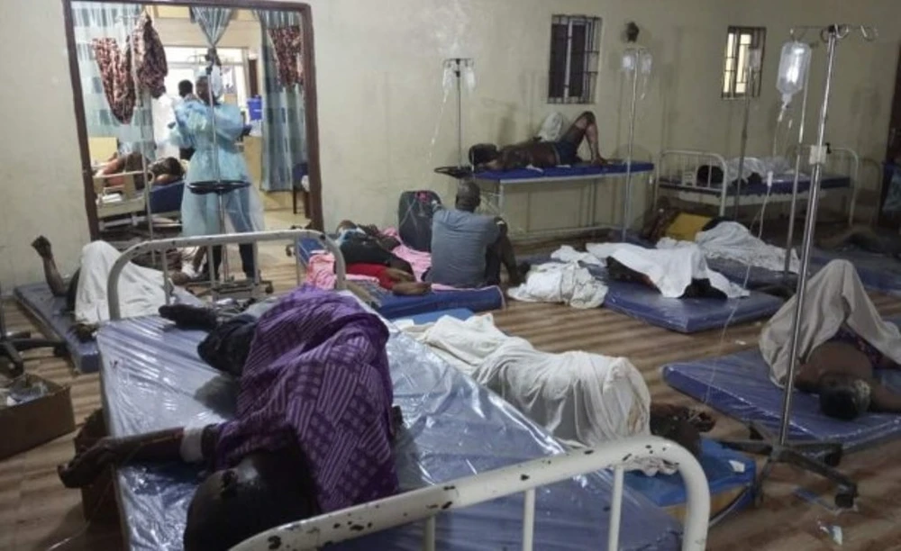Các nạn nhân được điều trị tại bệnh viện. (Ảnh: All Africa) 