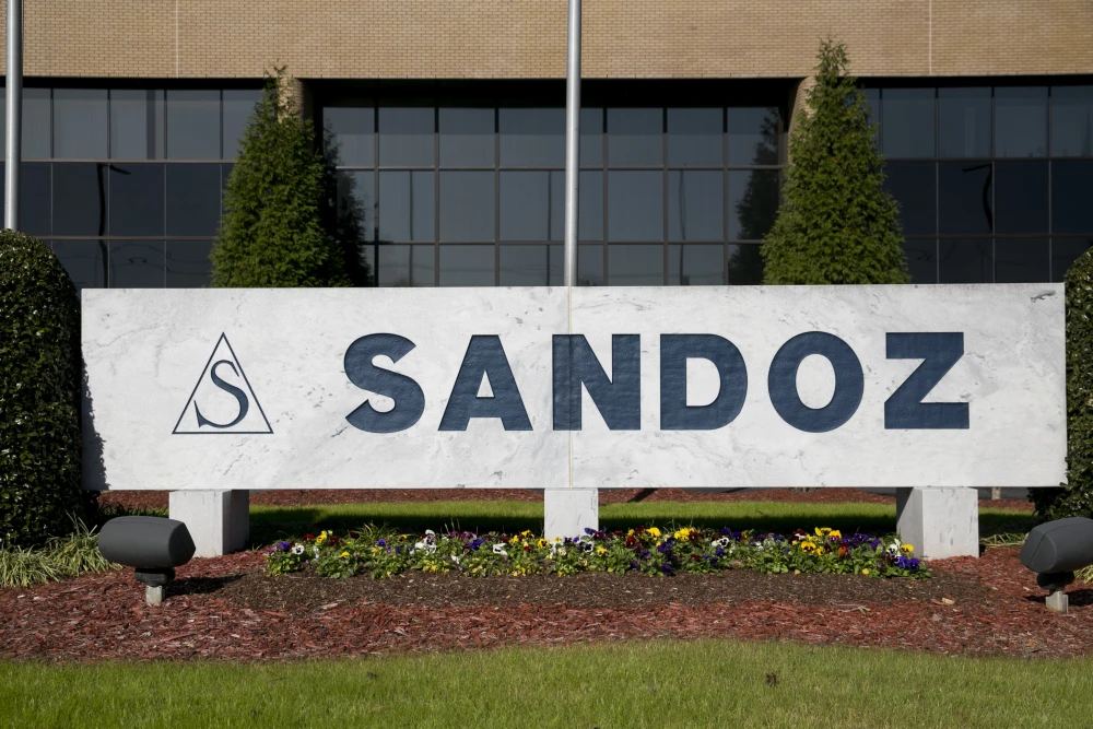 Logo của Công ty dược phẩm Sandoz ở Wilson, Bắc Carolina, Mỹ. (Nguồn: AP)