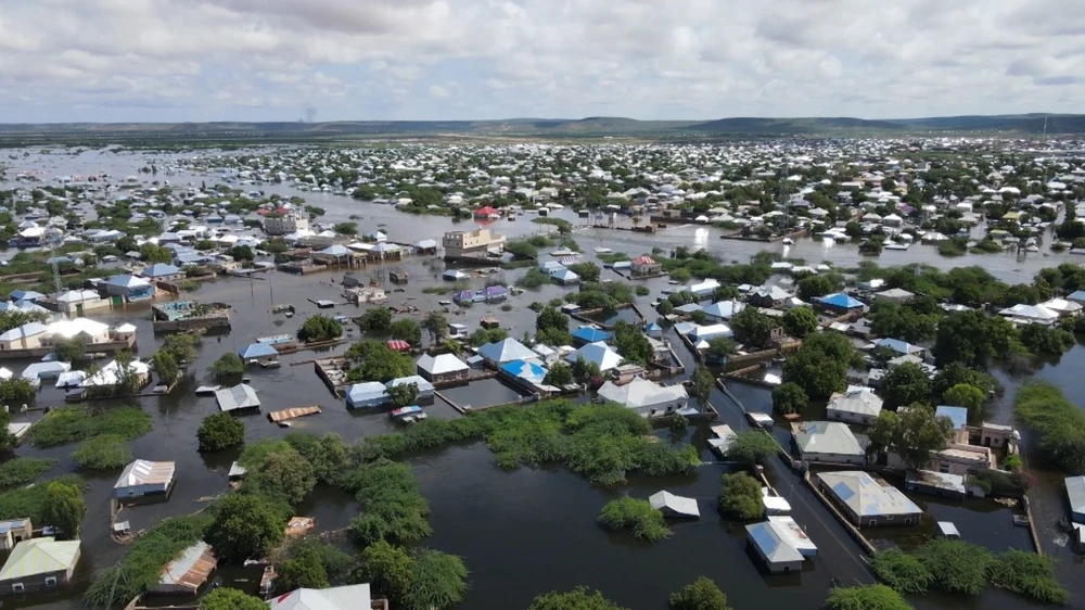 Cảnh ngập lụt tại Hiran, Somalia ngày 15/11/2023. (Ảnh: AA/TTXVN)