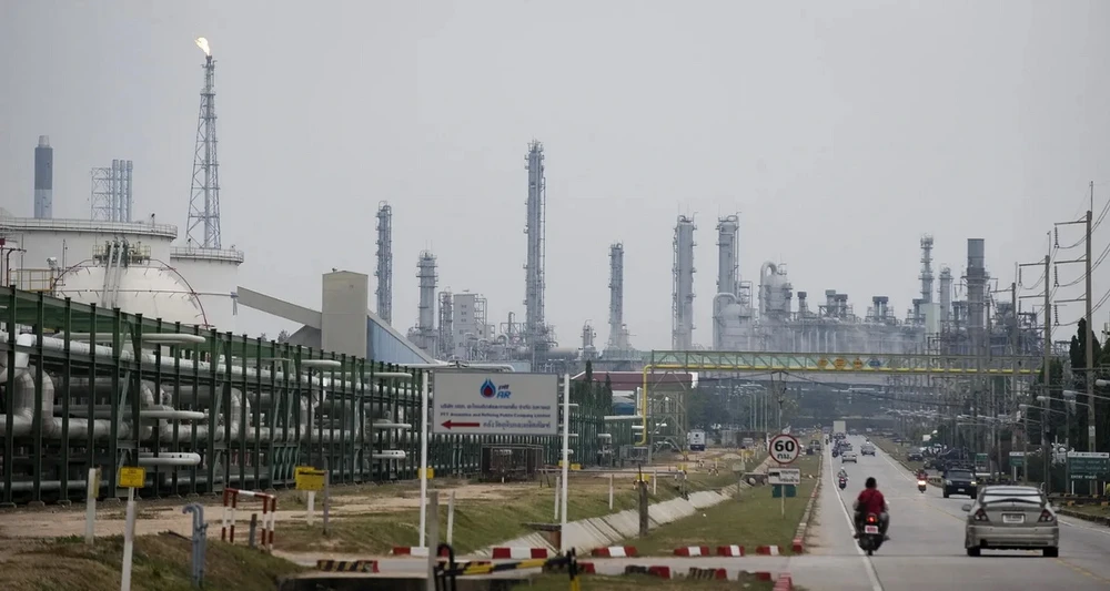 Nhà kho hóa chất bị cháy nằm trong khu công nghiệp Map Ta Phut rộng lớn. (Ảnh: AFP)