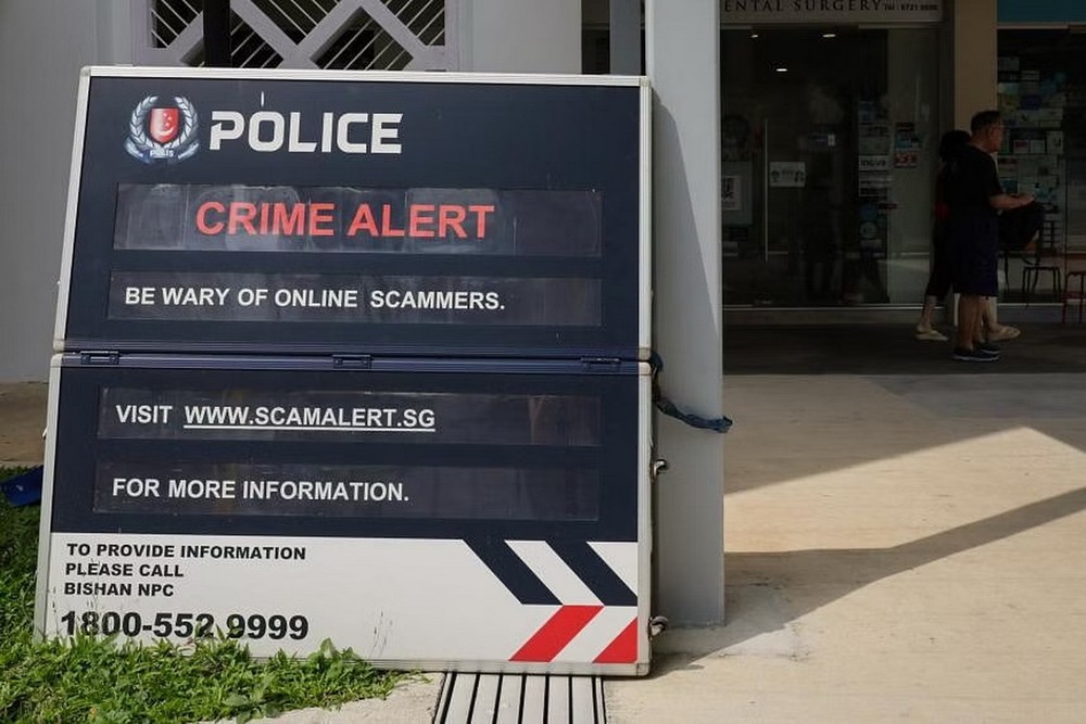 Cảnh sát cho biết UOB đã sử dụng các mô hình phân tích dữ liệu và khả năng phát hiện mạng của mình để xác định các giao dịch đáng ngờ. (Nguồn: The Straits Times)