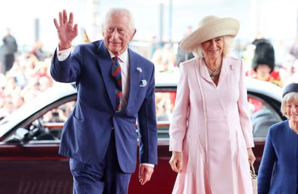 Vua Charles và Hoàng hậu Camilla của Anh. (Ảnh: Reuters)