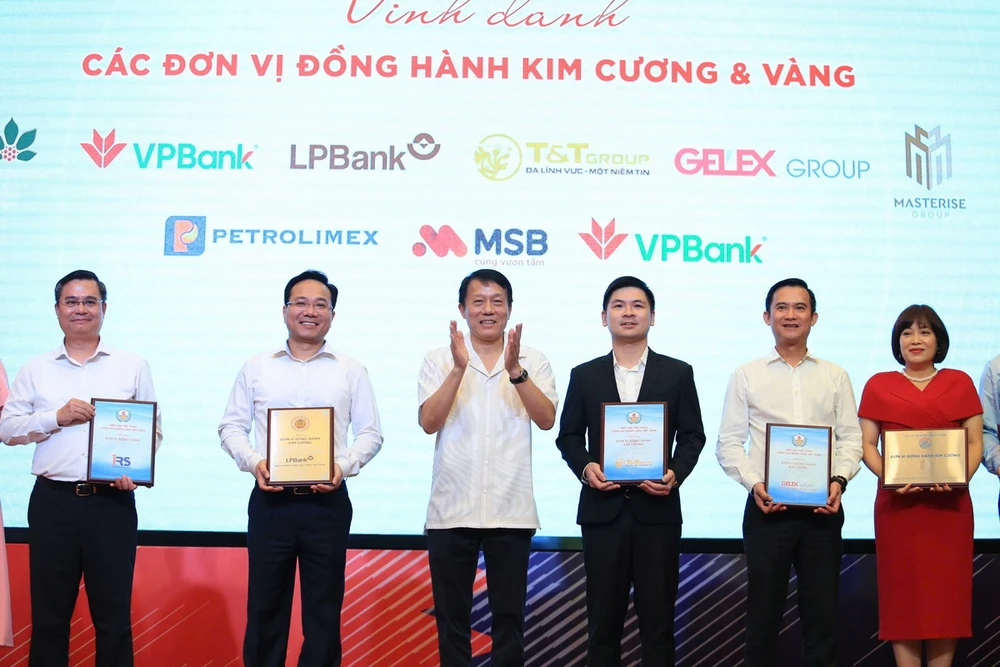 Tập đoàn T&T Group được vinh danh vì những đóng góp hiệu quả cho Thể thao CAND