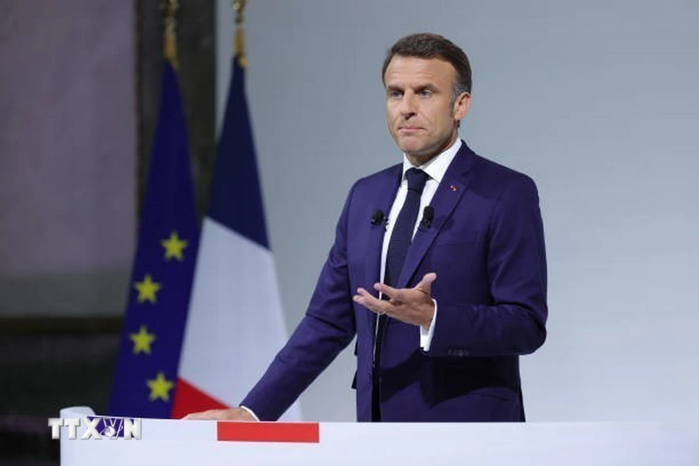 Tổng thống Pháp Emmanuel Macron phát biểu họp báo tại thủ đô Paris. (Ảnh: Getty Images/TTXVN)