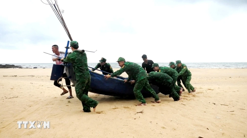 Quảng Bình và Quảng Nam khẩn trương ứng phó cơn bão số 4- Ảnh 3.